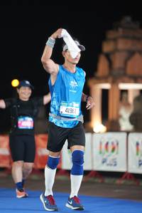 BIB: 41961, 101
                            <button type="button" onclick="openModal(19778384)" class="btn btn-primary btn-sm float-right btn-popup" data-toggle="modal" data-target=".modal-high-quality">
                        <i class="fas fa-shopping-cart"></i> Add to Cart
                    </button>
                                            <button type="button" onclick="isThisMe(19778384, true)" class="btn btn-success btn-sm float-right btn-popup btn-isme hidden" data-toggle="tooltip" data-placement="bottom" title="นี่คือรูปของคุณใช่ไหม คลิกที่นี่เพื่อเอาเข้าอัลบั้ม">
                        <i class="fas fa-plus"></i> Add to album
                    </button>
                    <button type="button" onclick="isThisMe(19778384, false)" class="btn btn-warning btn-sm float-right btn-popup btn-isnotme hidden">
                        <i class="fas fa-ban"></i> Remove from album
                    </button>